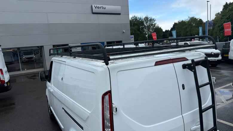 Ford Transit Custom 300 L2 Diesel Fwd 2.0 EcoBlue 130ps Low Roof Limited Van